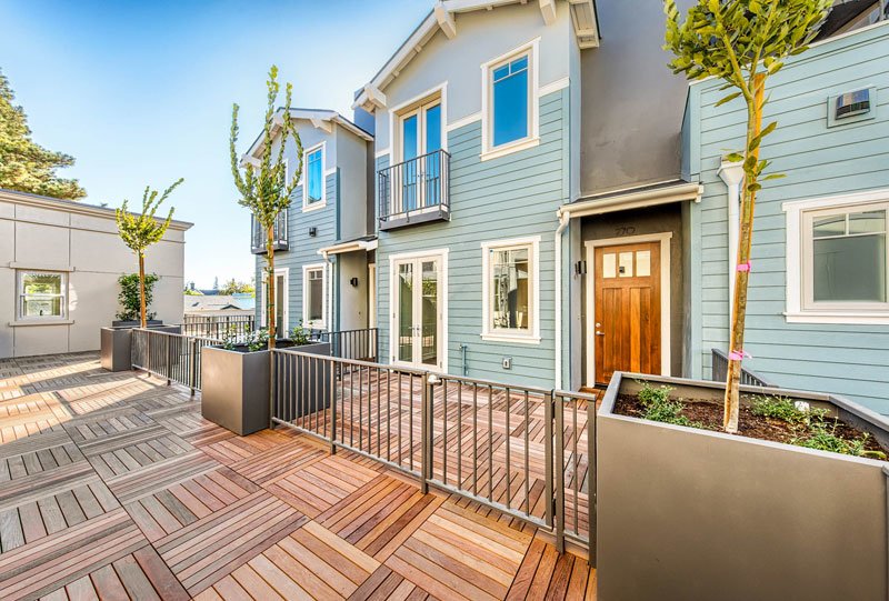 custom aluminum planters