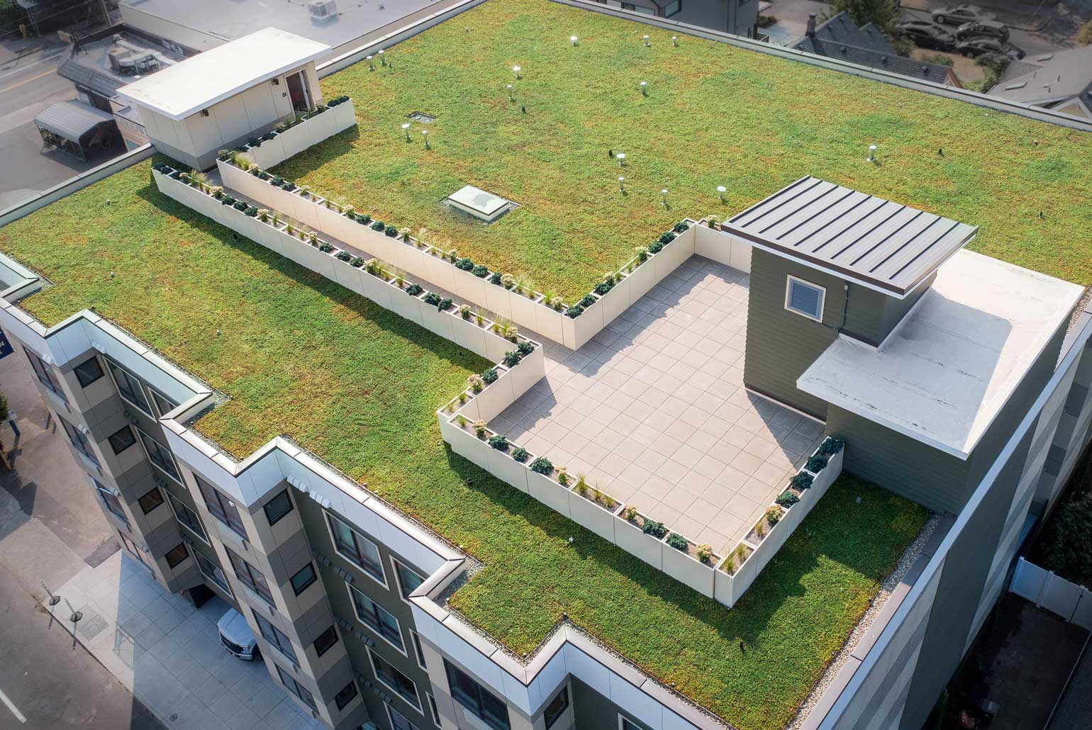 custom-planter-greenroof-rooftop